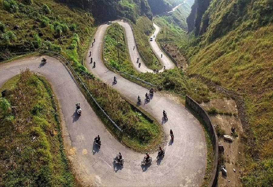 [Trả lời] Từ Hà Giang lên Sapa bao nhiêu km?