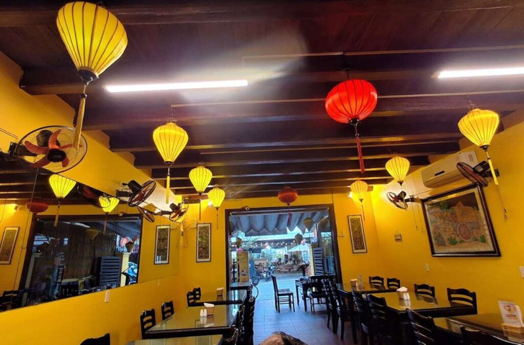 Top 10 Nhà hàng Hội An có Tầm nhìn Tuyệt đẹp, Đồ ăn Ngon và Giá cả Hợp lý