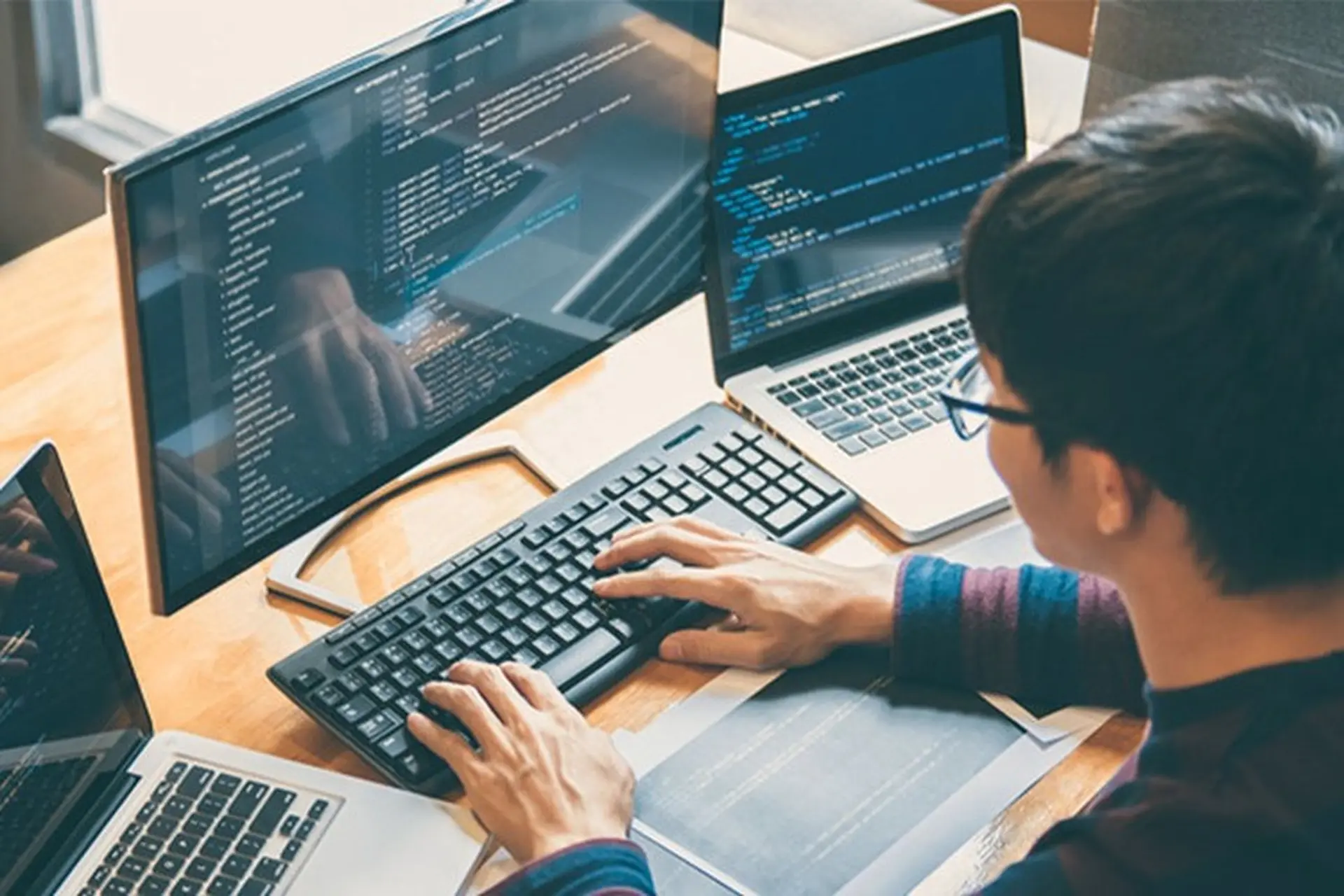 Tester là gì? Vai trò, kỹ năng cần thiết và các chứng chỉ nên có