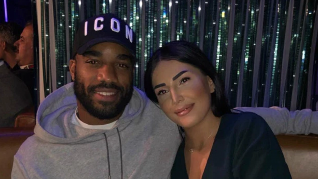 Manon Mogavero Là Ai? Sự Nghiệp Manon Mogavero Như Thế Nào? - 129pps