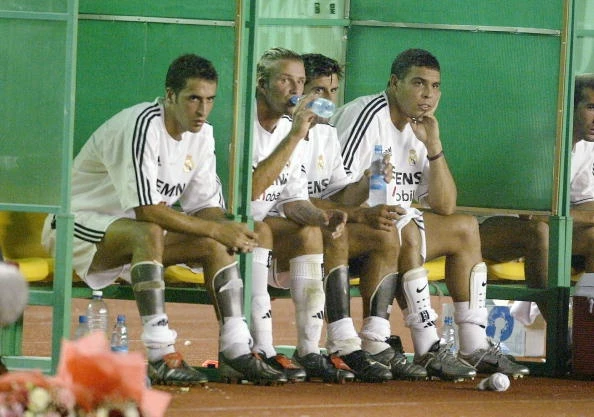 Một đội bóng có bao nhiêu cầu thủ dự bị? Quy định mới nhất