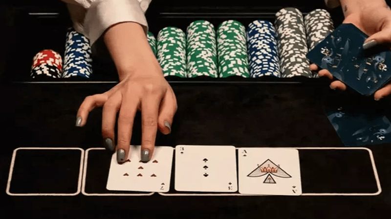 Cách Chơi Bài Bửu 4 Lá: Luật Chơi, Cách Tính Điểm Và Mẹo Thắng Dễ Dàng