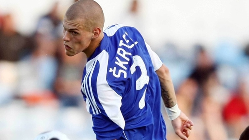 Cầu thủ Martin Skrtel trải qua nhiều thử thách đầu sự nghiệp Cầu thủ Martin Skrtel - Cận vệ không danh hiệu của Liverpool