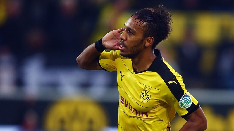 Cầu thủ Pierre-Emerick Aubameyang đã khẳng định anh cũng là một chân sút cự phách Cầu thủ Pierre-Emerick Aubameyang - Gã du mục thời hiện đại