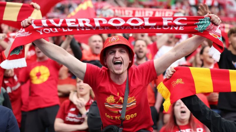 Fan Liverpool gọi là gì? Biệt danh The Kop và Lữ đoàn đỏ